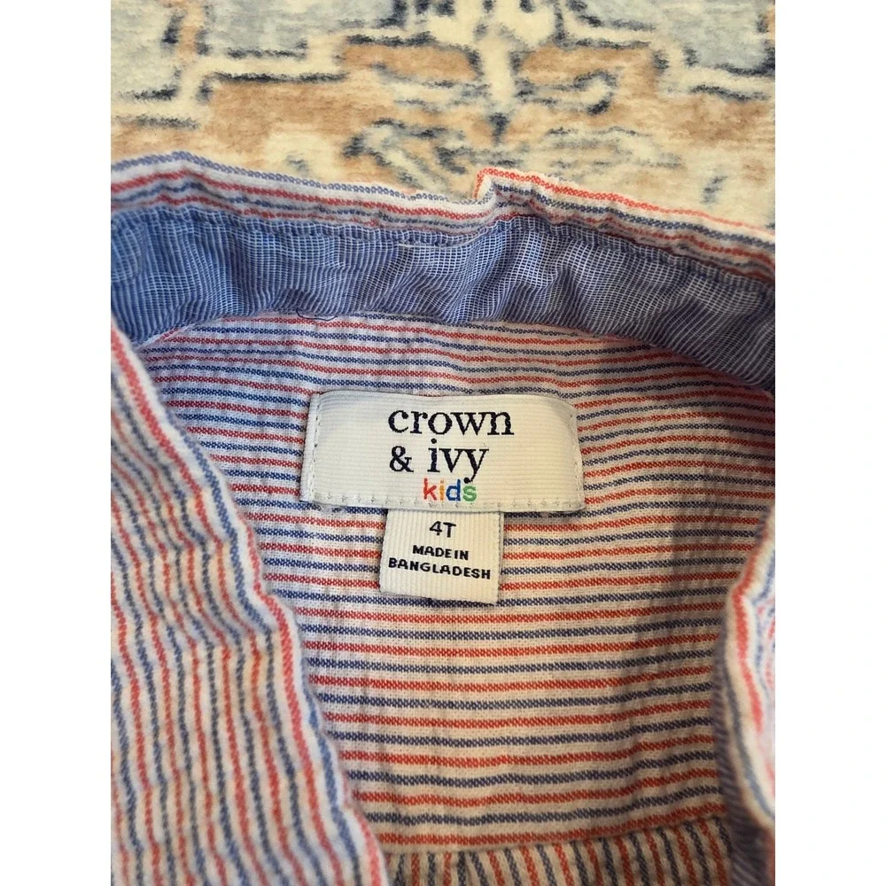 Crown‎ & Ivy 4T Short Sleeve Red White and Blue Seersucker Button Up Polo Shirt